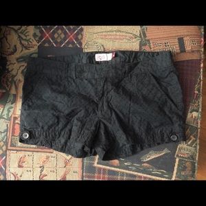 Size 11 lace shorts